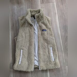 Patagonia Teddy Vest Size Small